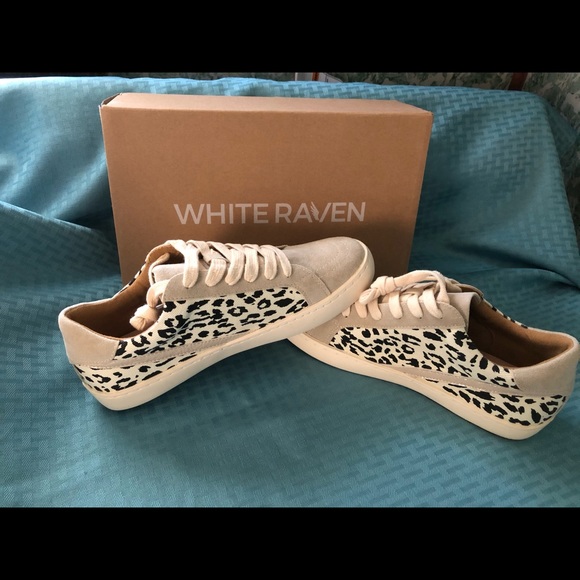 jordan leopard shoes